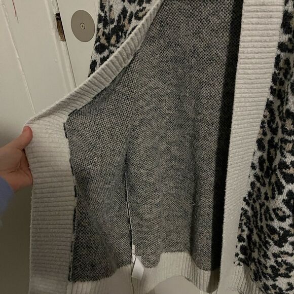 Loft Leopard Print Cardigan with Balloon Sleeves Wool Blend Size Small - Picture 6 of 8